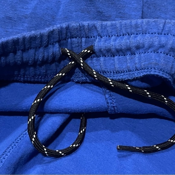 Men's Old Navy Blue & Black Athletic Sweat Shorts - Picture 3 of 7